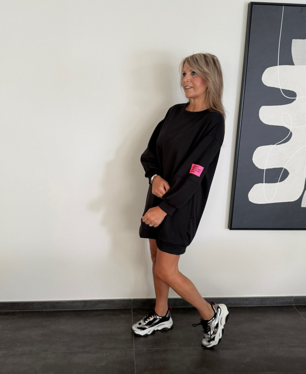 Kleedje in zachte stof life isn't perfect zwart