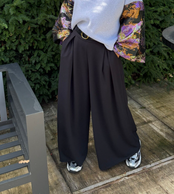 Broek met riem zwart Jill