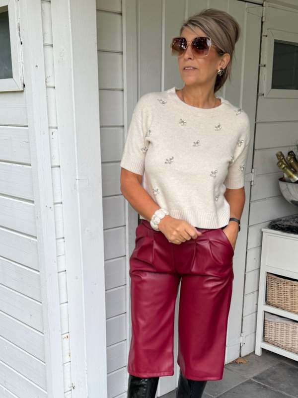 Lange bermuda wijnrood