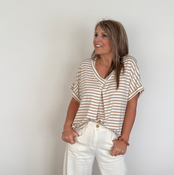 T-shirt met v-hals beige