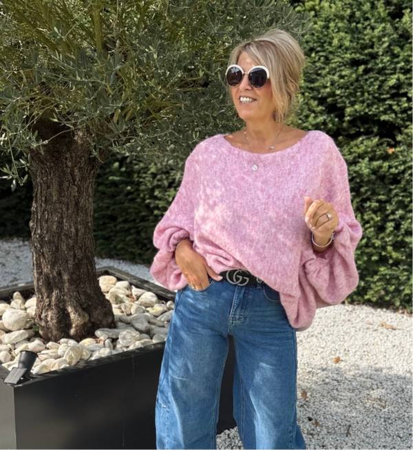 Trui pink met fronsmouwen