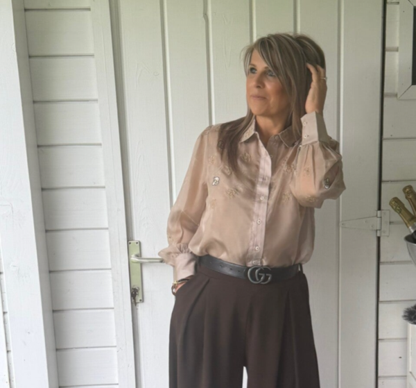 bloesje taupe met bloem