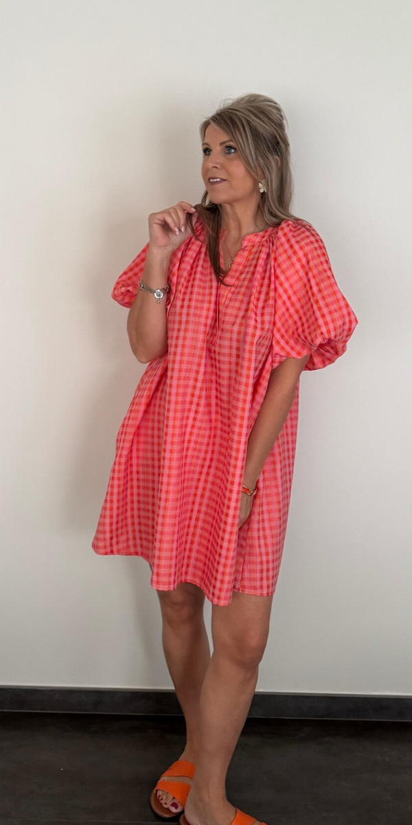 Geruit kleedje met pofmouwen oranje/rood