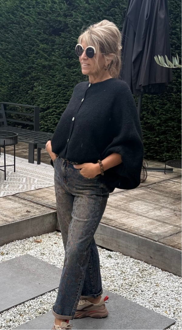 Oversized trui met knoopjes zwart
