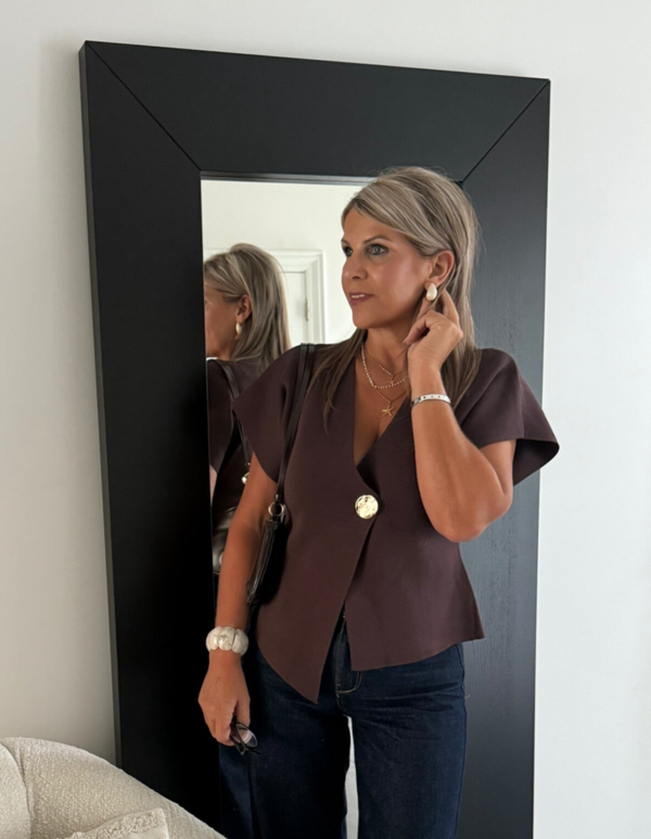 Gilet met knopen choco