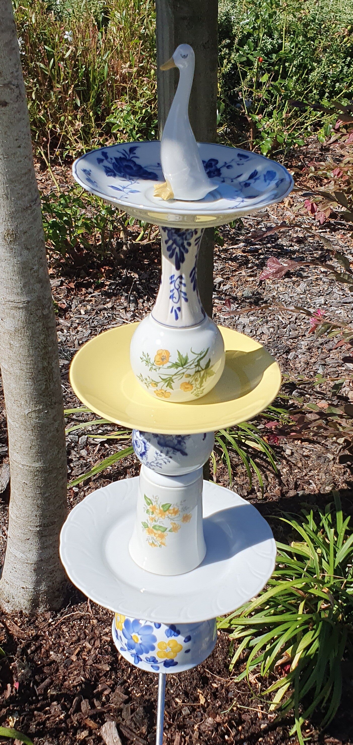 Garden Bird Feeders / Totems - Goose Goose Duck
