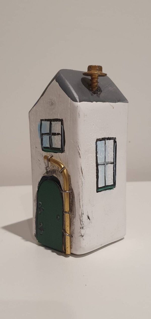 Wooden Houses - Green Door L (9)
