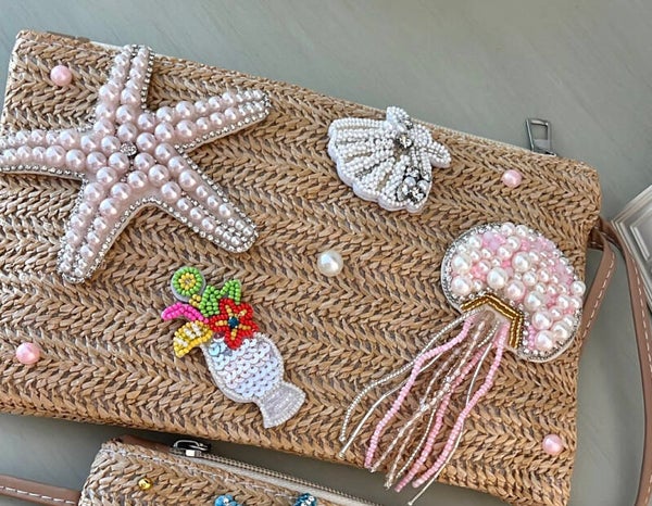Pre-made purse