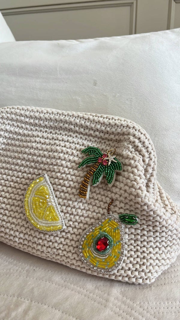 Cordelia clutch