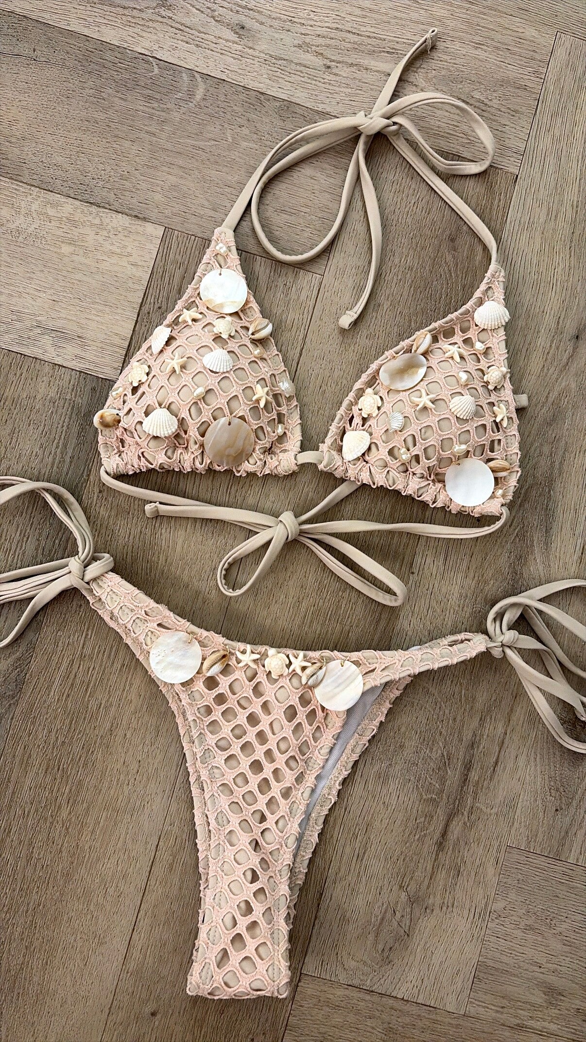 Shell bikini
