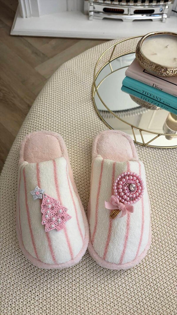 Pink candy can lane slippers