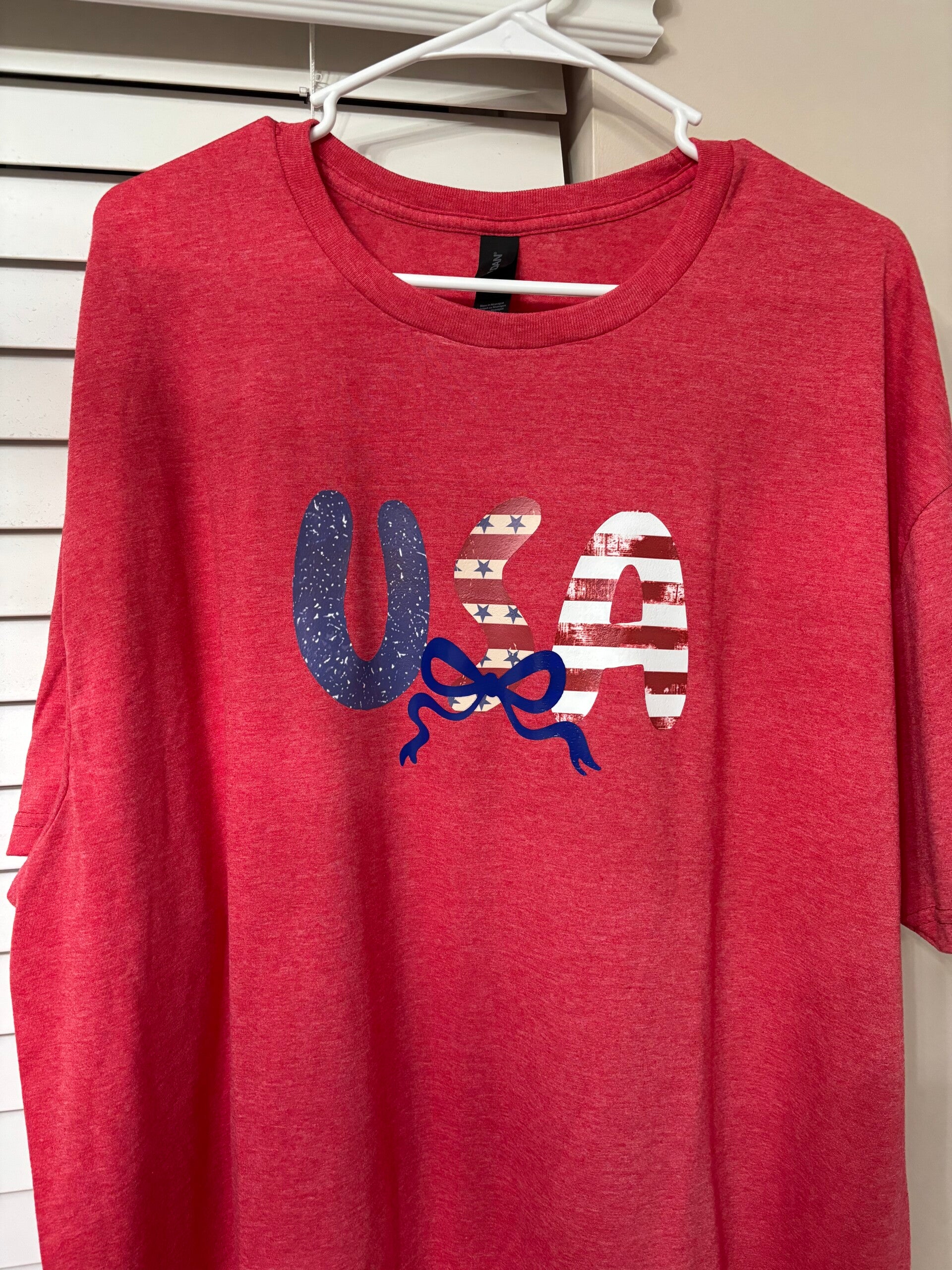 USA with bow t-shirt