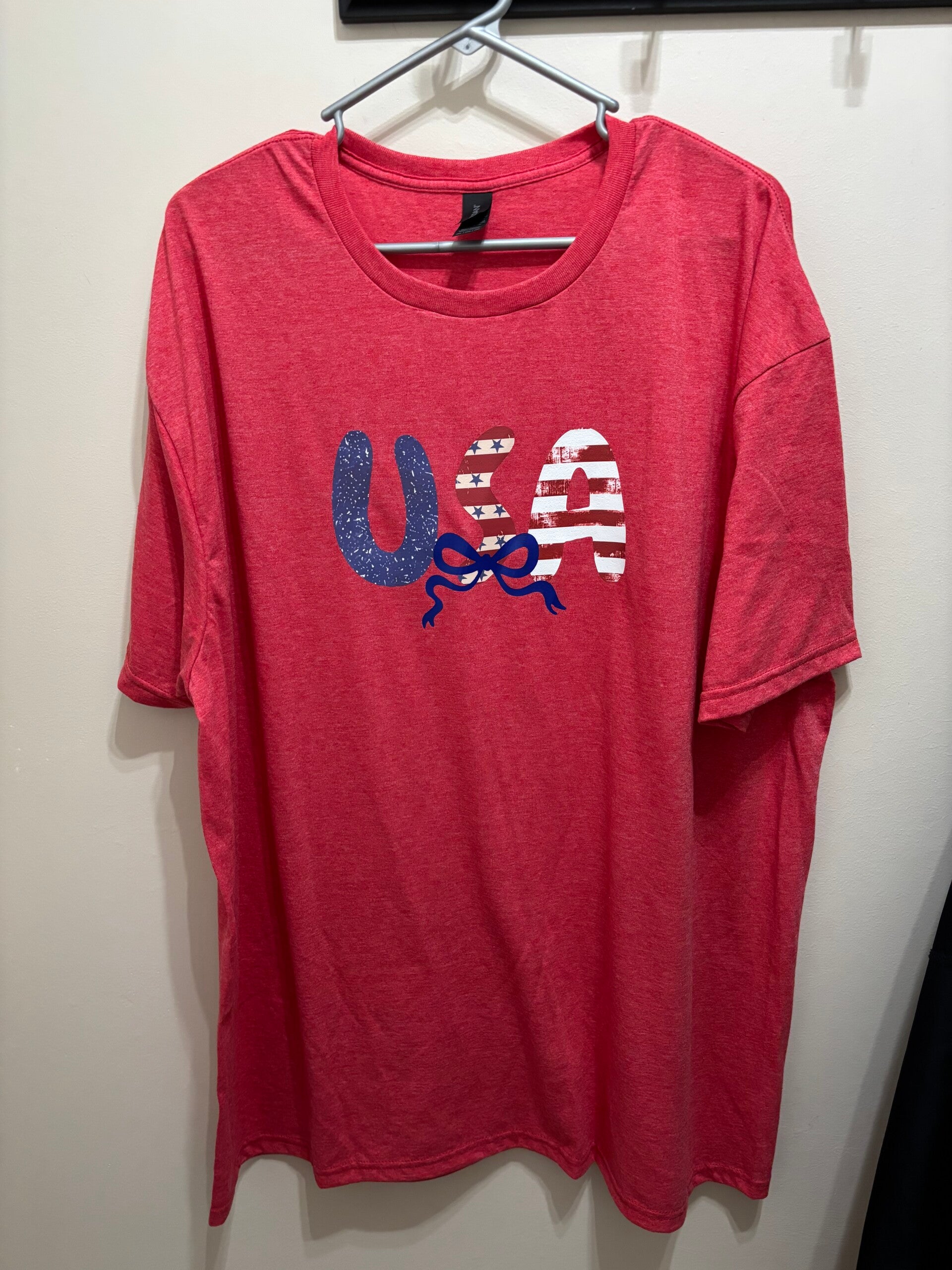 USA with bow t-shirt