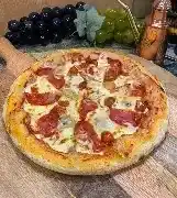 Pizza Mezzo