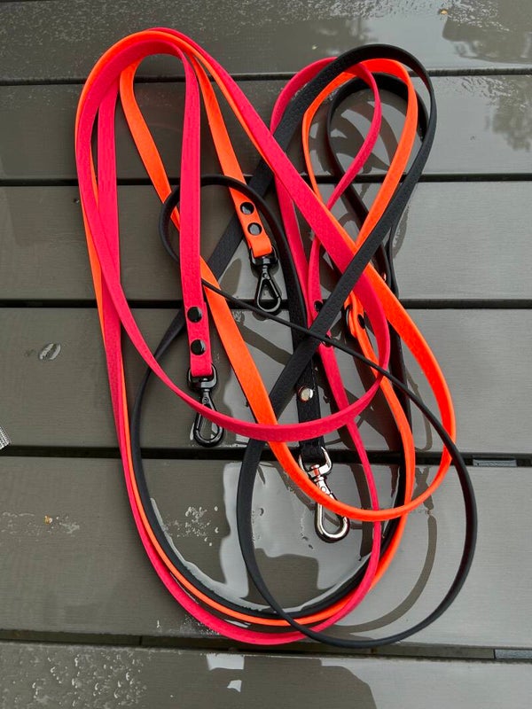 Hundeleine HEXA  13mm/200cm wasserfest mit Handschlaufe
