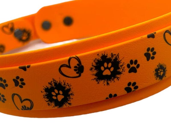 BIOTHANE® Halsband PFÖTCHEN orange 47-55cm HU