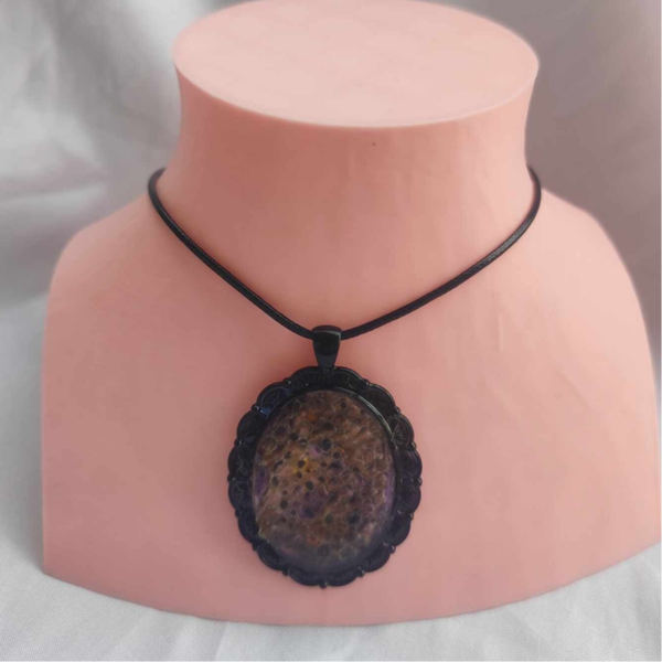 Schlangenhaut Amulett Halskette Style 1