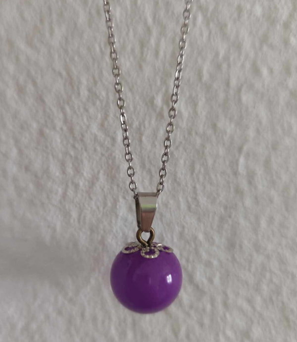Epoxy Kette mit Silberkette Lila