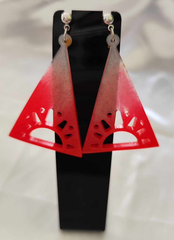 Triangle Ohrringe Perlmutt & Pink