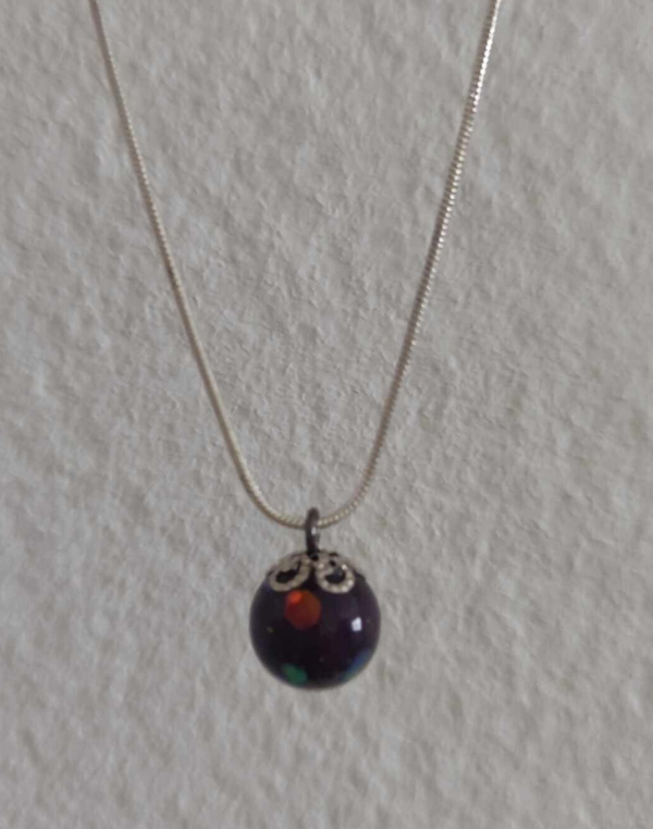 Epoxy Kette mit Silberkette Lila mit Gold Glitzer