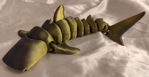 Hammer Hai Schwarz & Gold