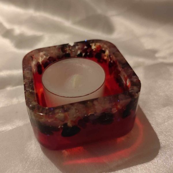 Teelicht Klein Rot mit Edelsteinen