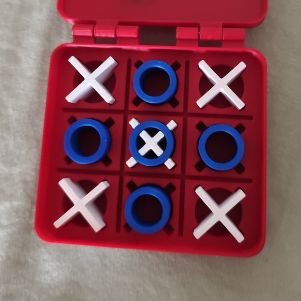 Tic Tac Toe - Blau & Weiss