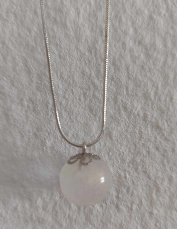 Epoxy Kette mit Silberkette Perlweiss
