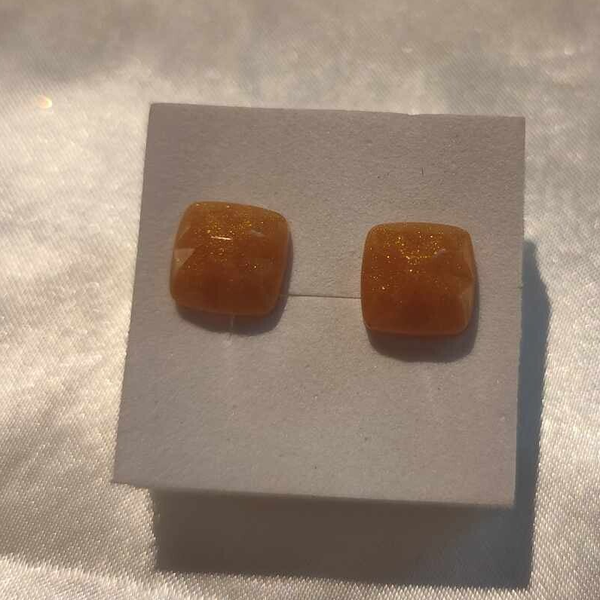 Gold Ohrstecker Viereck
