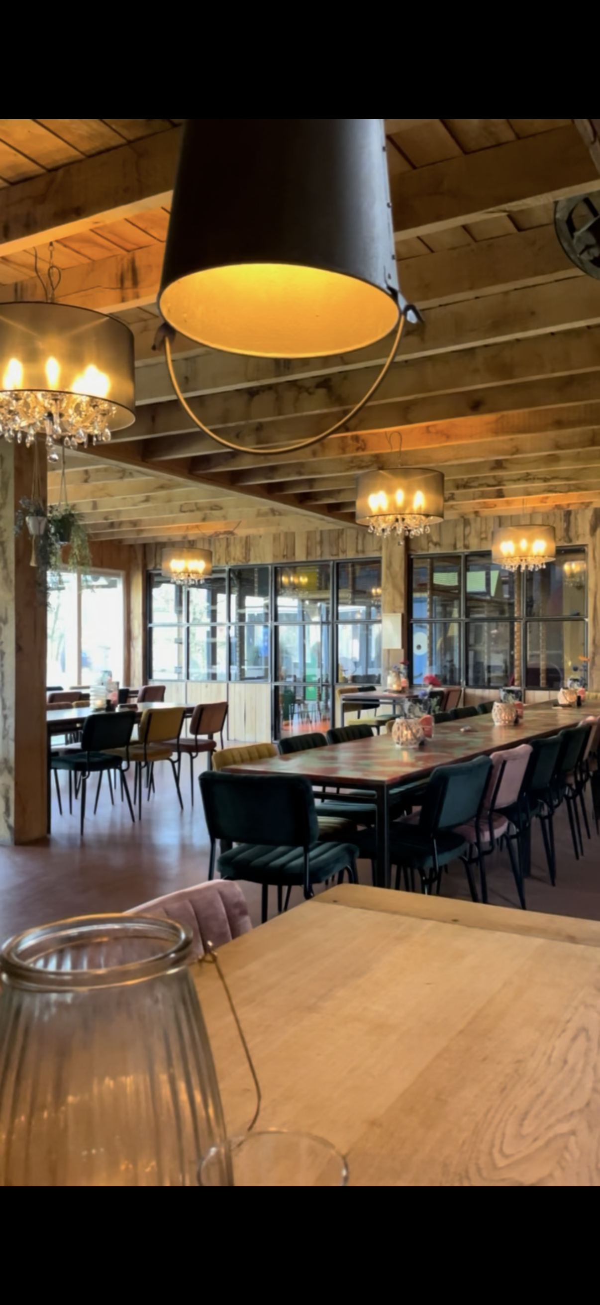 Restaurant met binnen speeltuin Tubbergen
