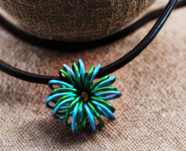 Blüten türkis/ grün