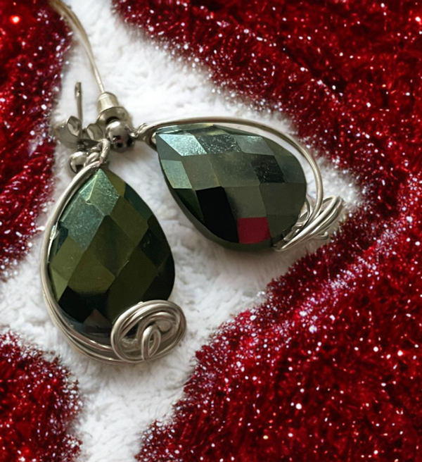 Kristalle grün Ohrringe