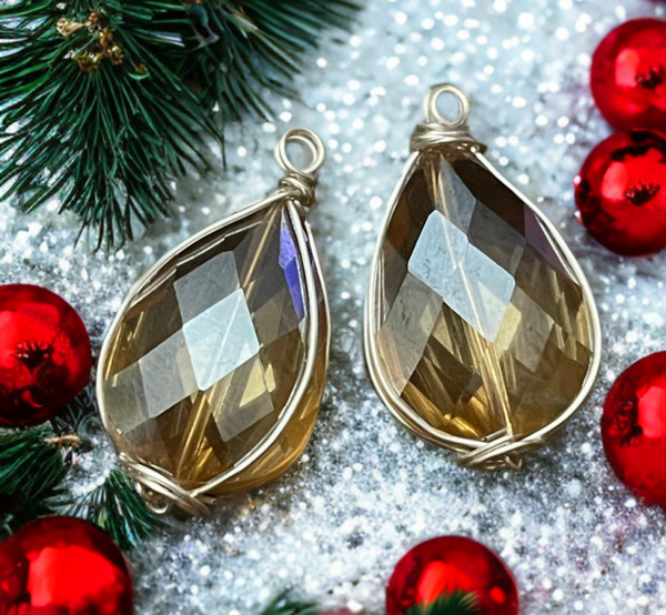 Kristalle Ohrringe transparent in Gold