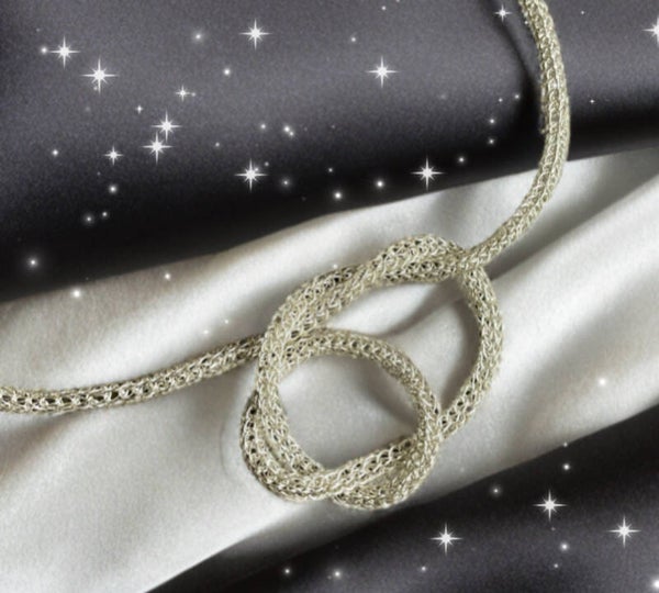 Kette gestrickt aus Silberdraht