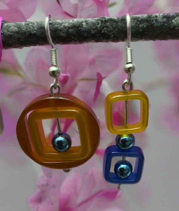 Farbenspiel Ohrringe gelb und blau