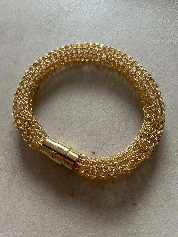 Armband rund gold