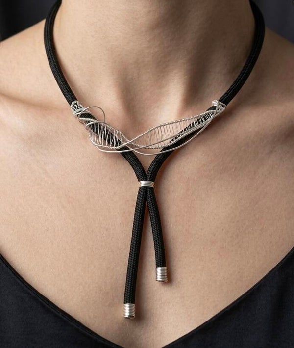 Elegantes Blatt no 1