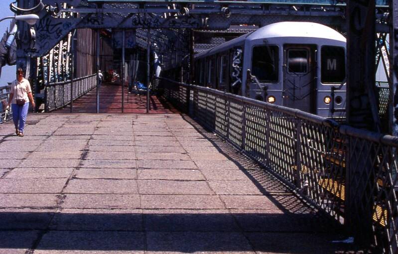 M train of R42s crossing the Williamsburg Bridge in 1995.