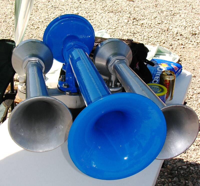 WABCO model E2-B1 diesel locomotive air horn.