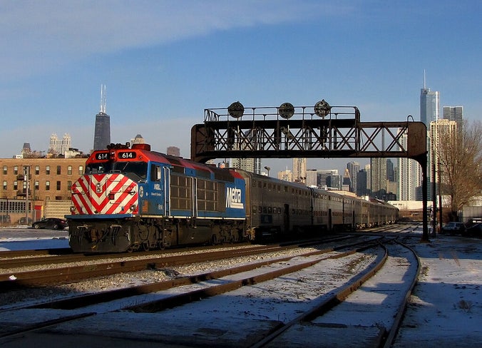 Metra 604 METRA | Trains and Railroads