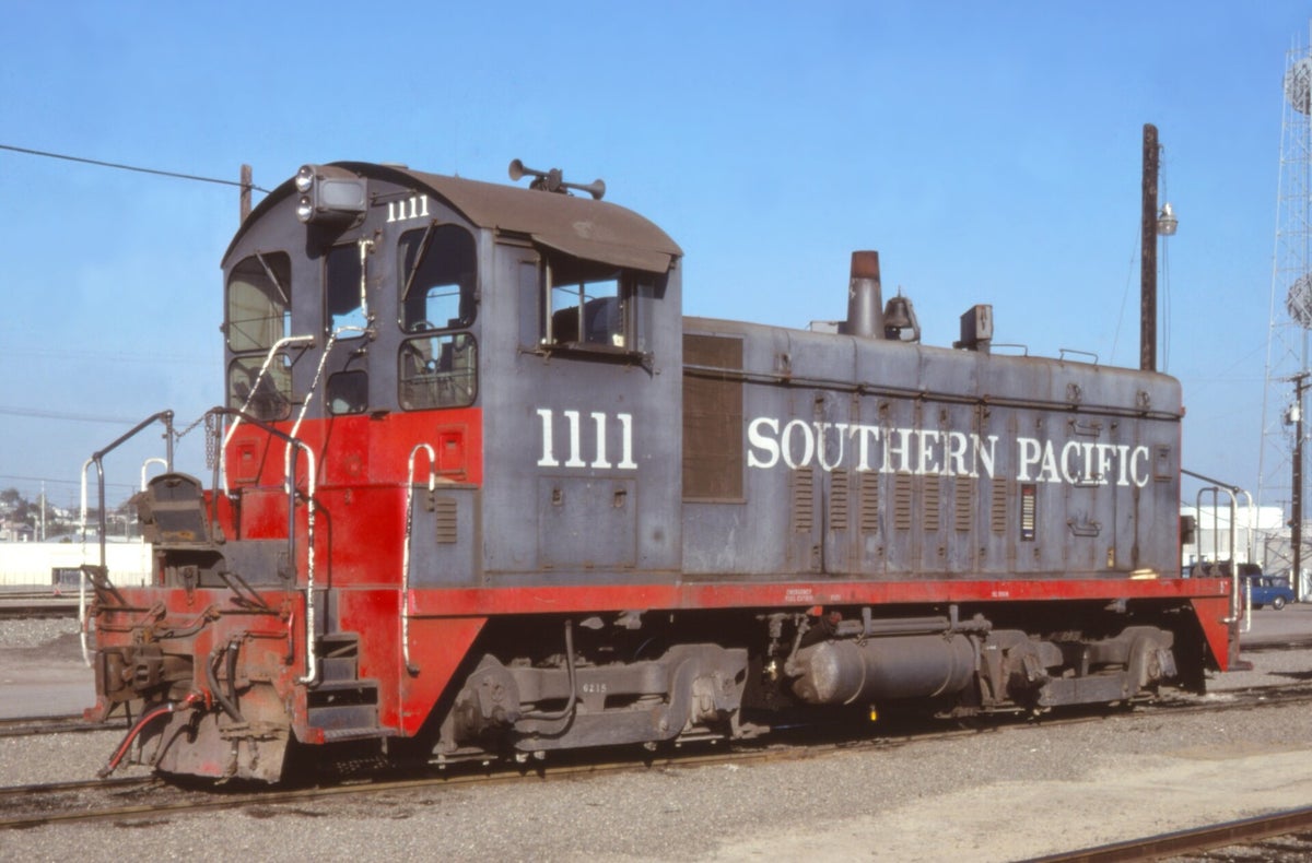 Emd Sw4 EMD SW8 | Trains and Railroads