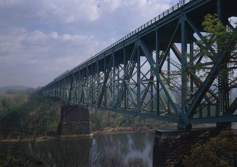 qa color photo of a bridge spanning a river