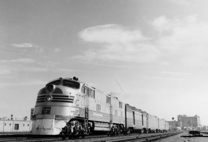 Burlington's "Sam Houston Zephyr" train No. 4, headed by Engine No. 9950, a 2250 H.P. electro-motive diesel locomotive arriving in Dallas, January 8, 1956.