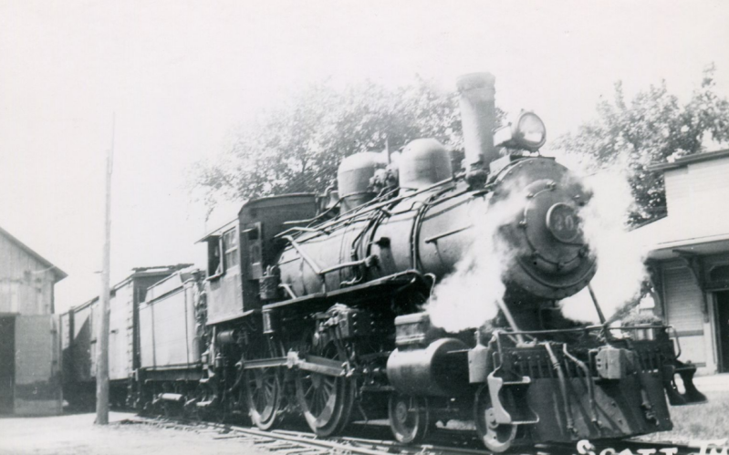 A train at Peace Dale station in 1936.