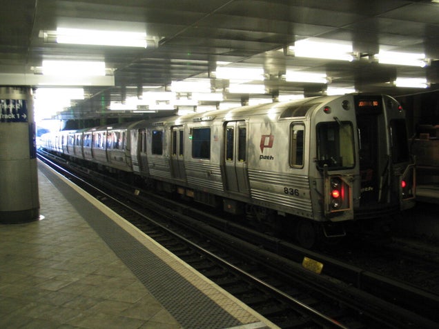 Path Train Side PATH | Trains and Railroads