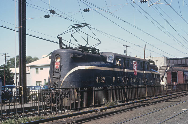 PRR GG-1 4932 at South Amboy NJ