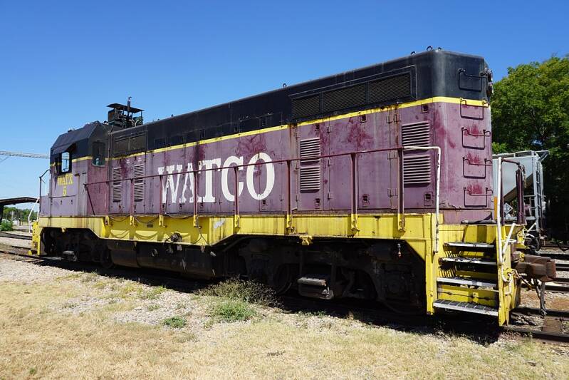 Watco CF7 No. 5 at the Pilgrim's Pride feed mill in Pittsburg, Texas.