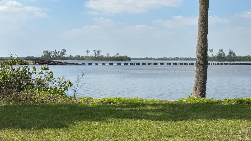 Seminole Gulf Railway's Caloosahatchee River trestle 