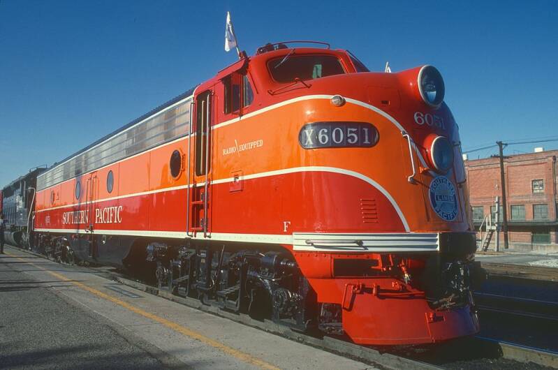 Southern Pacific E9A No. 6051.