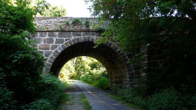 Stone arch at Clarke's Gap, August 2008.